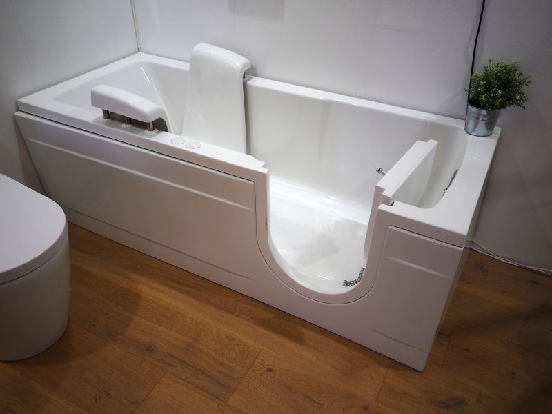 Elderly Bathtub Installation
